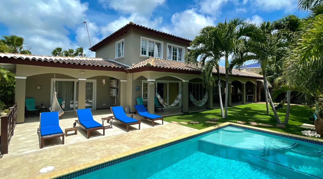 Hibiscus Beach House photo