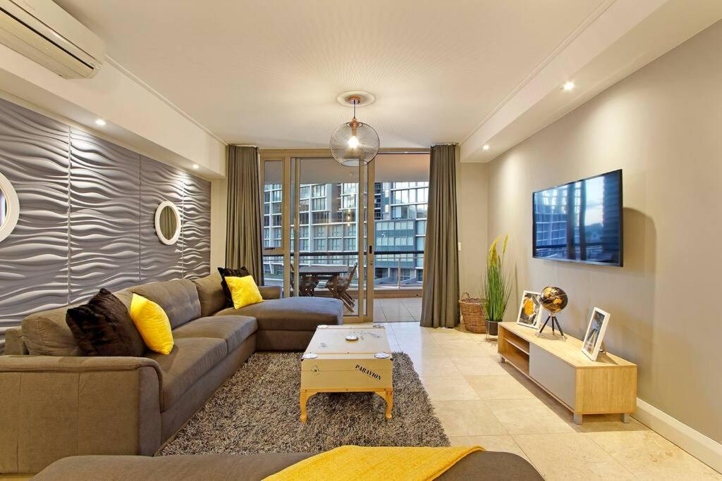 Canal Quays 606 apartment on V&A Waterfront Canals - 5