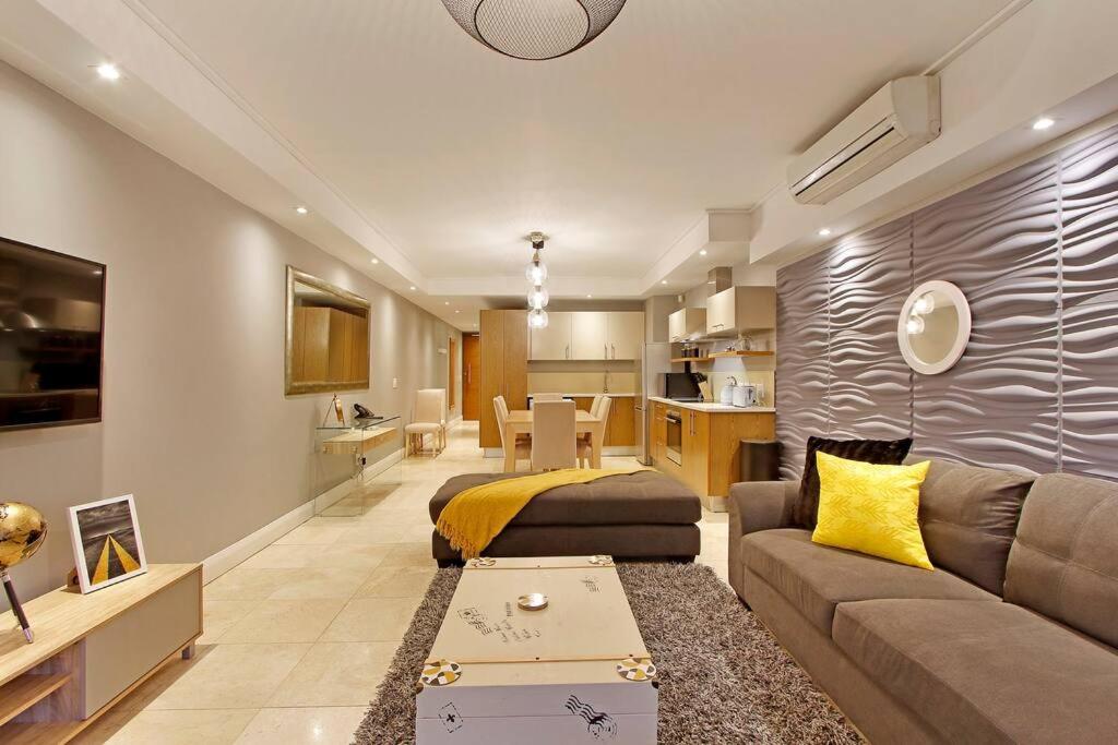 Canal Quays 606 apartment on V&A Waterfront Canals - 4