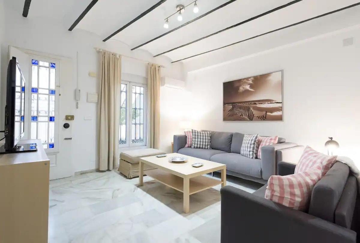 Apartamento con Patio - 5