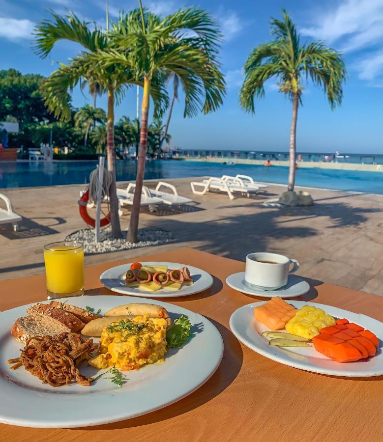 Tamaca Beach Resort photo