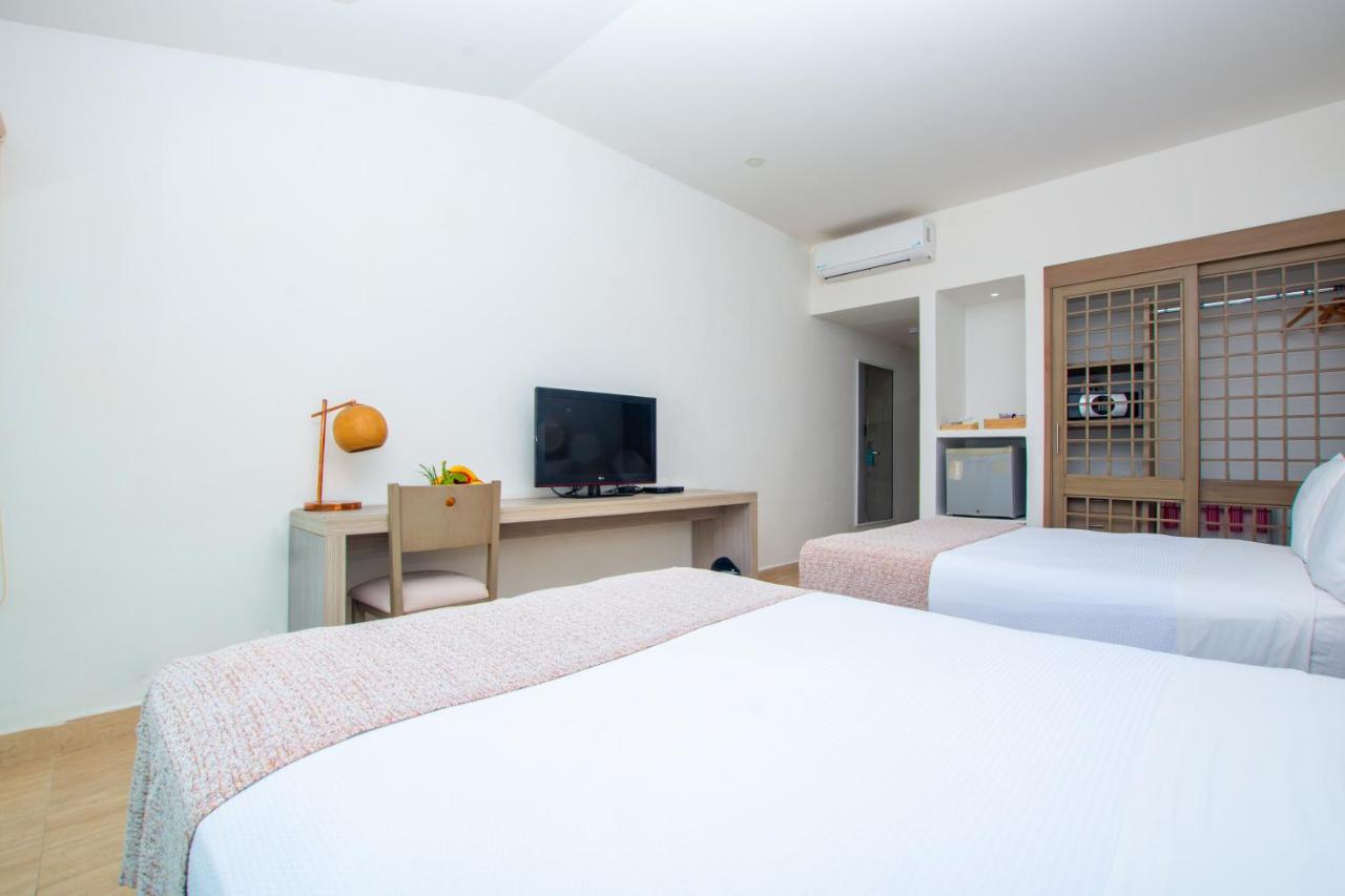 Tamaca Beach Resort photo