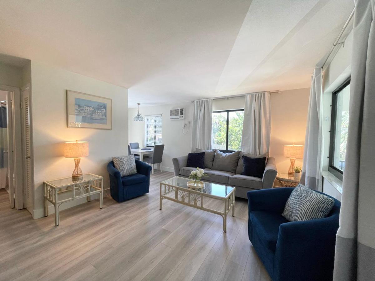 Tropic Isle Beach Resort — photo 21