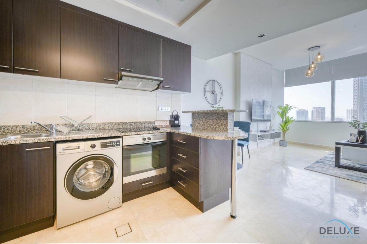 Welcoming Studio at Sky Gardens DIFC By Deluxe Holiday Homes - 4