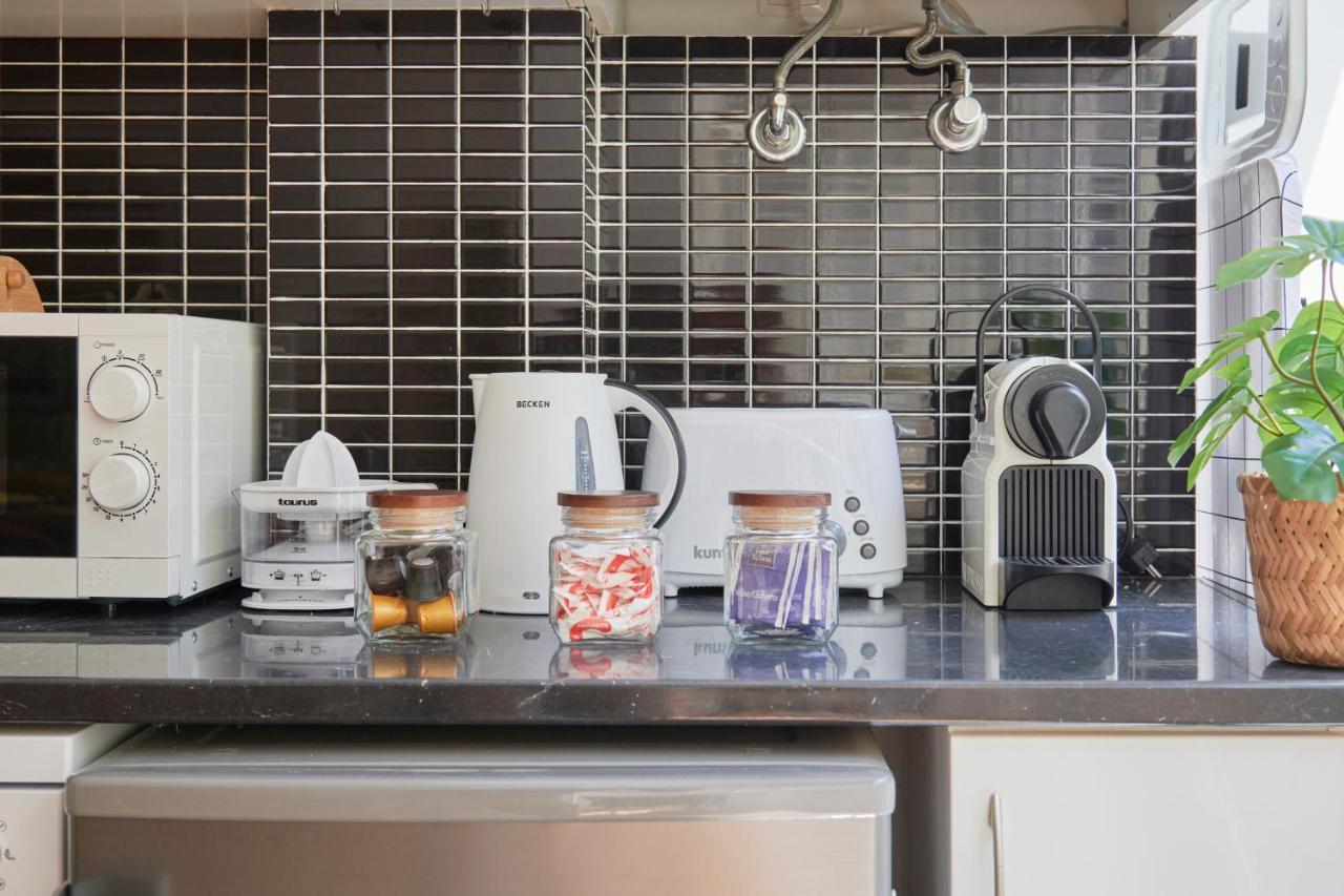 Sunset Balcony Apartment, By TimeCooler - 4