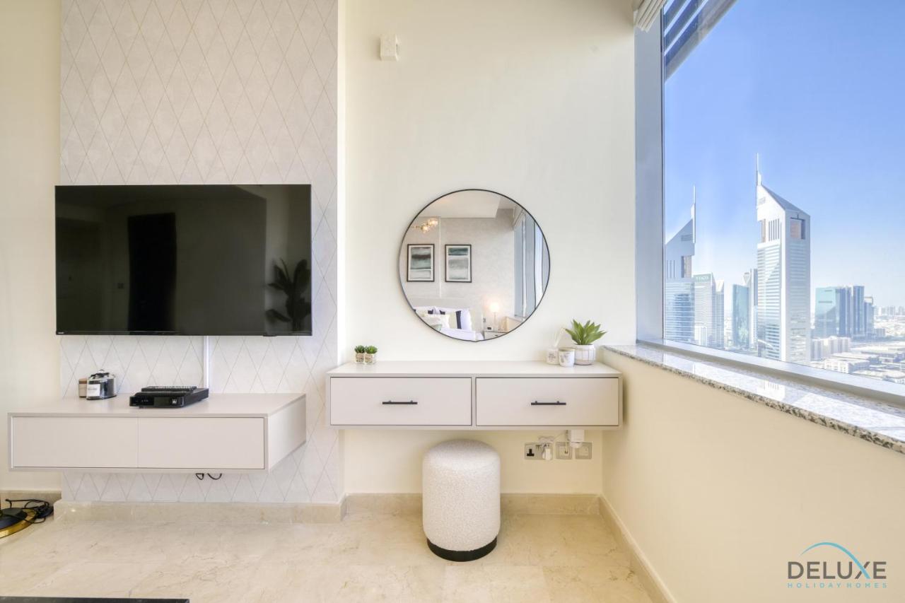 Great Deal Cozy 1BR with Pool & City Views by Deluxe Holiday Homes - 3