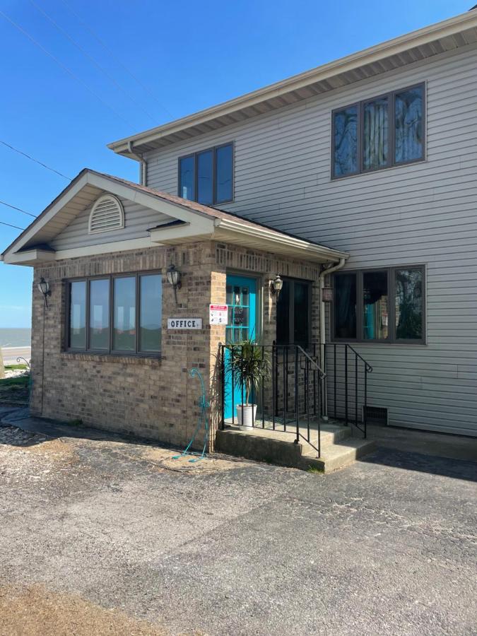 Lake Point Motel — photo 11