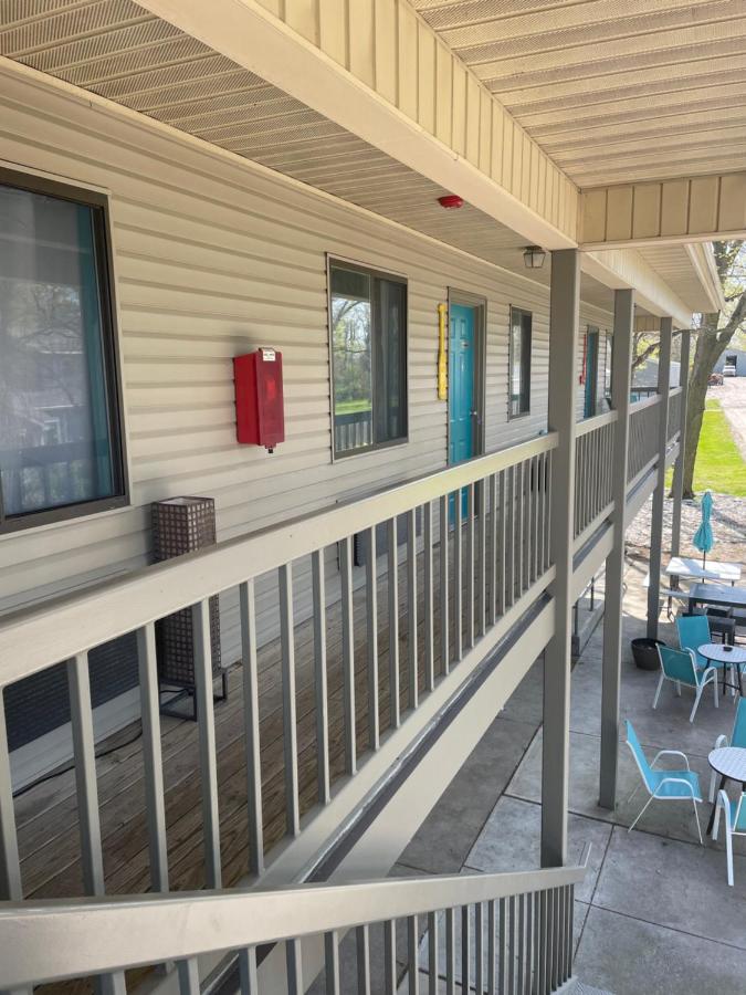 Lake Point Motel — photo 15