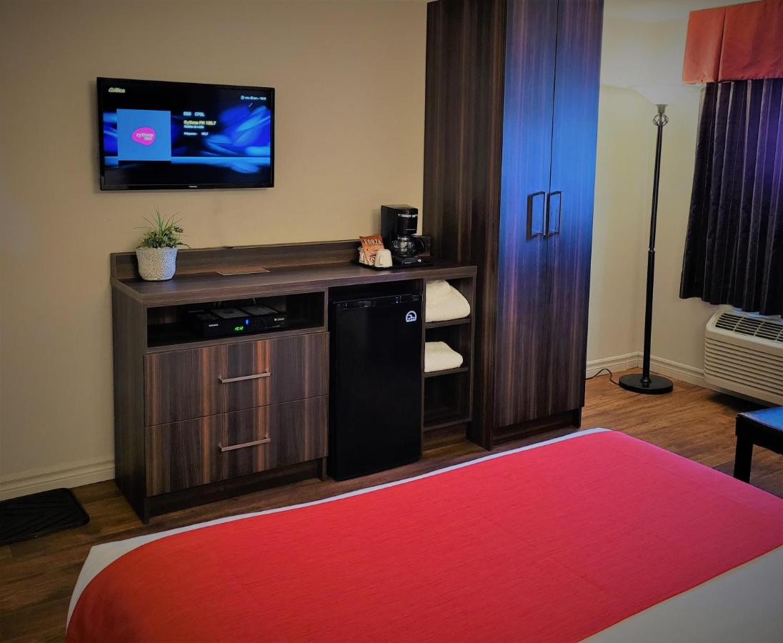 Hotel et Motel Le Chateauguay photo