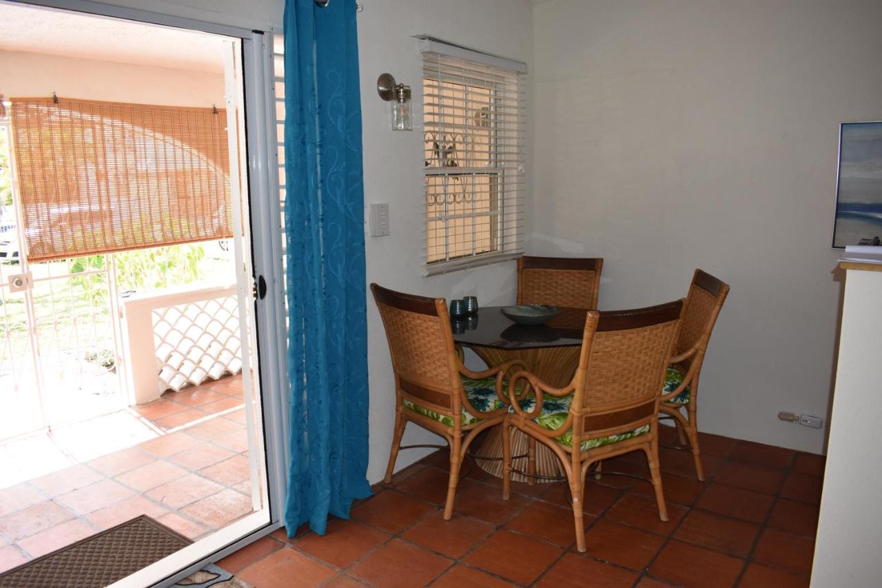 Flamboyant Beach House photo