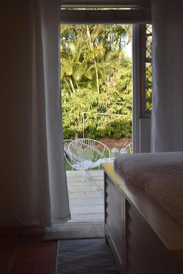 Flamboyant Beach House photo