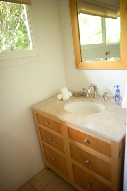 Waimea Point Oceanfront House - (with Air Conditioning) photo