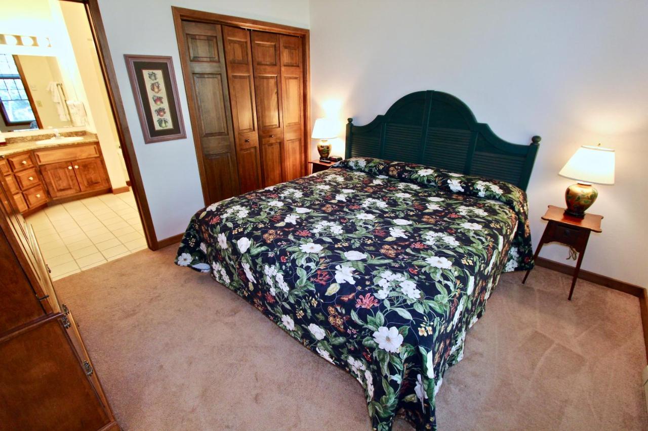 Baileys Harbor Yacht Club Resort — photo 8