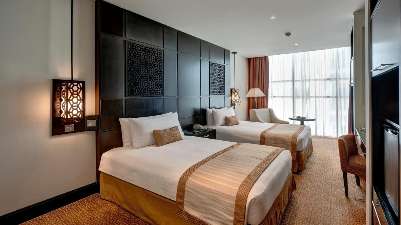Holiday Inn Dubai Al Barsha, an IHG Hotel photo