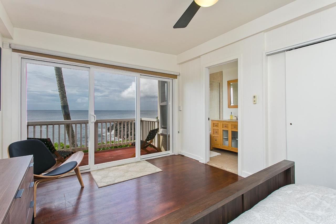 Waimea Point Oceanfront House - (with Air Conditioning) photo