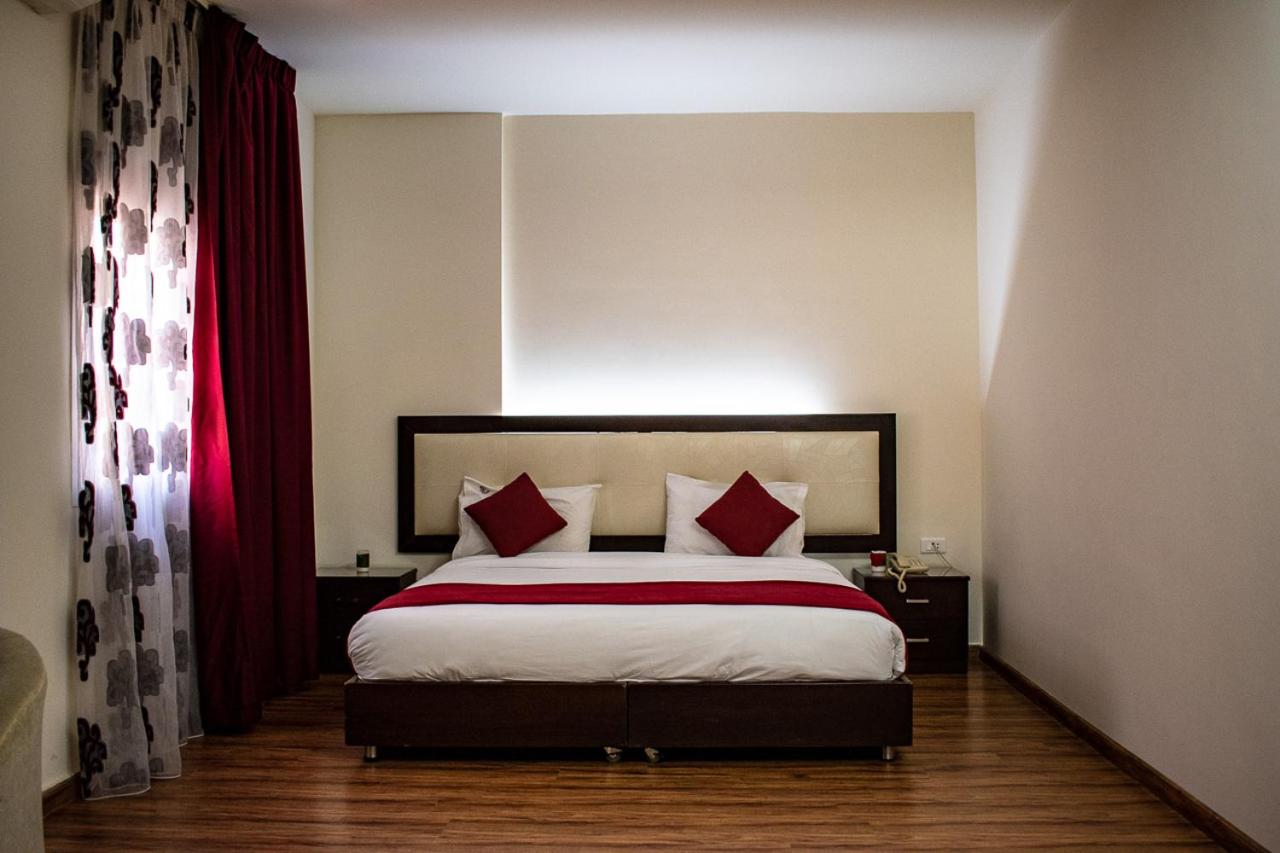 Al Murjan Palace Hotel Jounieh photo
