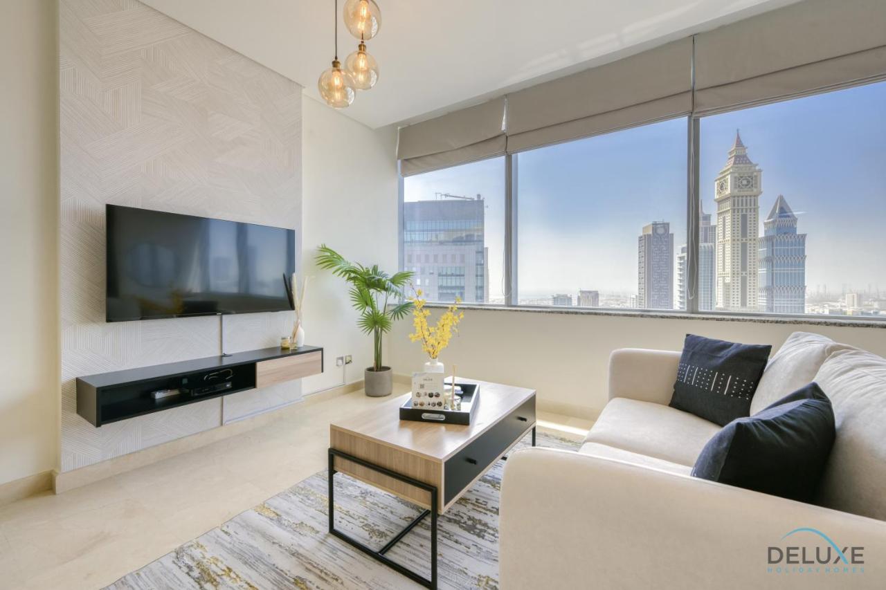 Affordable Luxury Modern 1BR with Pool & Balcony by Deluxe Holiday Homes - 5