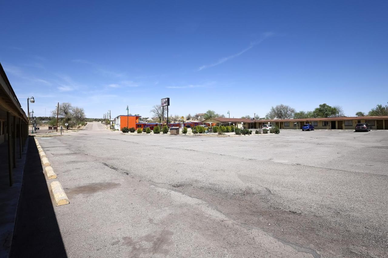 La Mesa Motel — photo 15