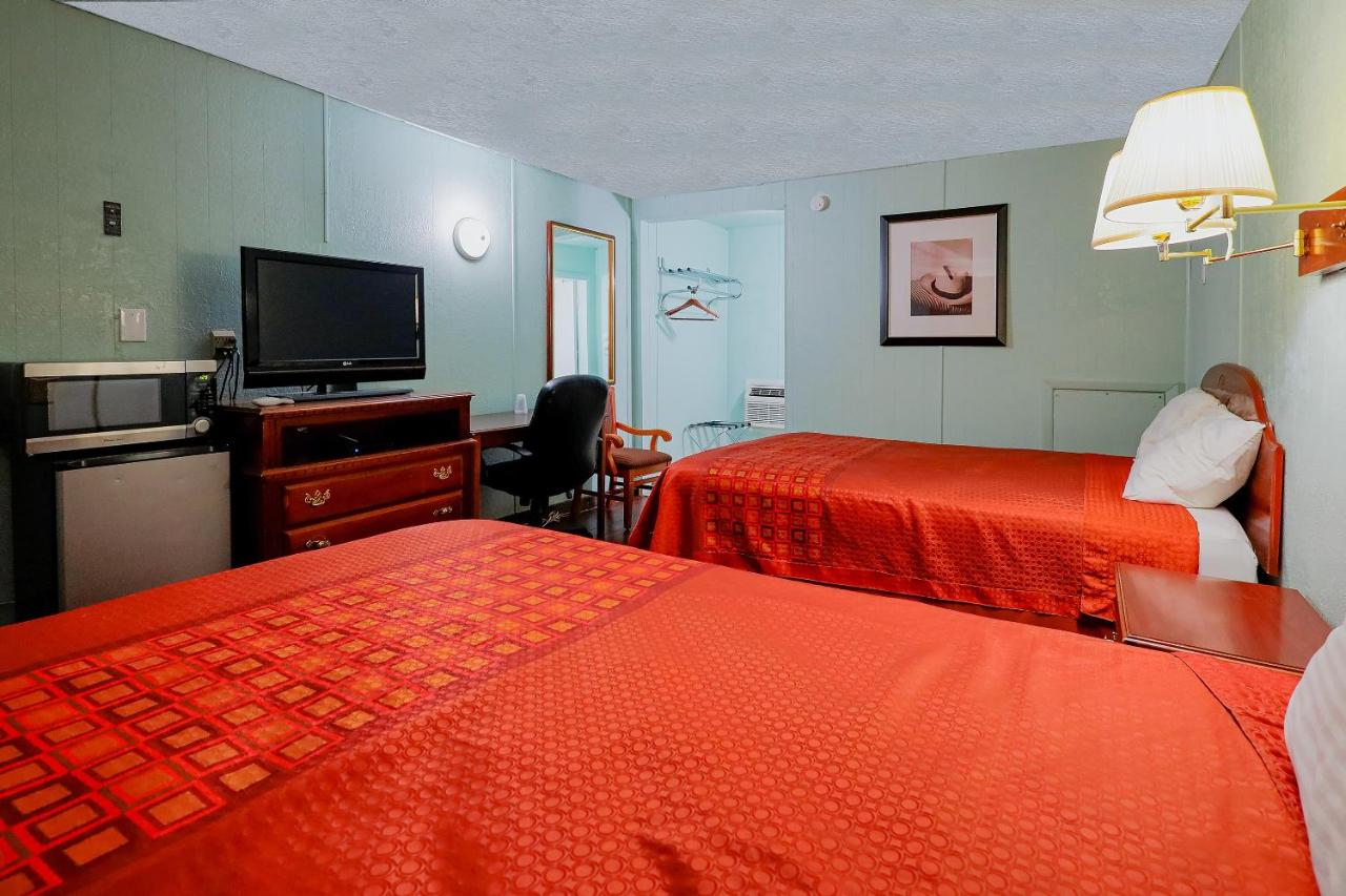 La Mesa Motel — photo 24