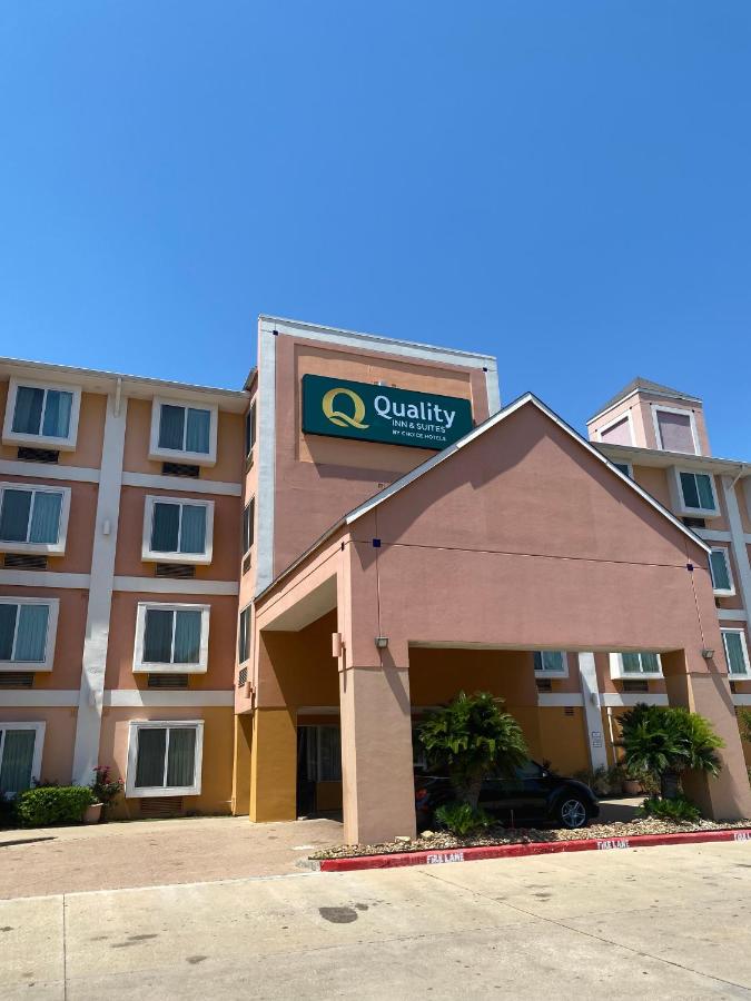 Image: Quality Inn & Suites West Chase