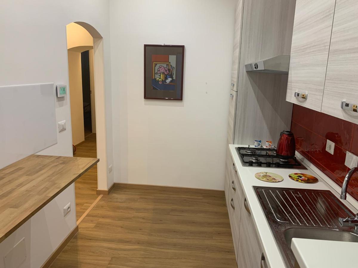 Circus Maximus n.2 - At 400m Metro - 4