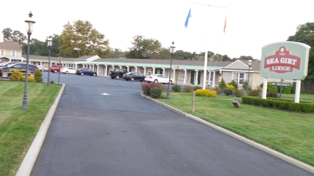 Sea Girt Lodge — photo 9