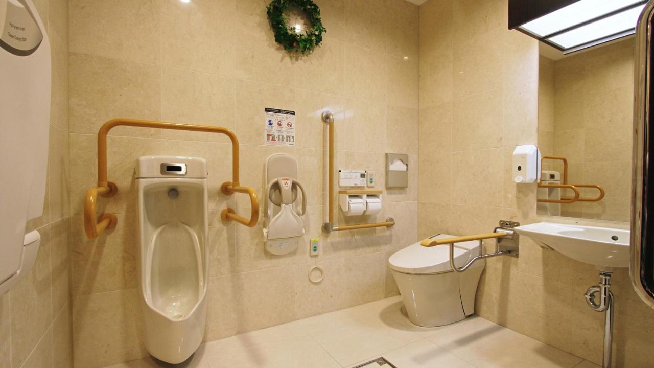 Toyoko Inn Kanda Akihabara - 3