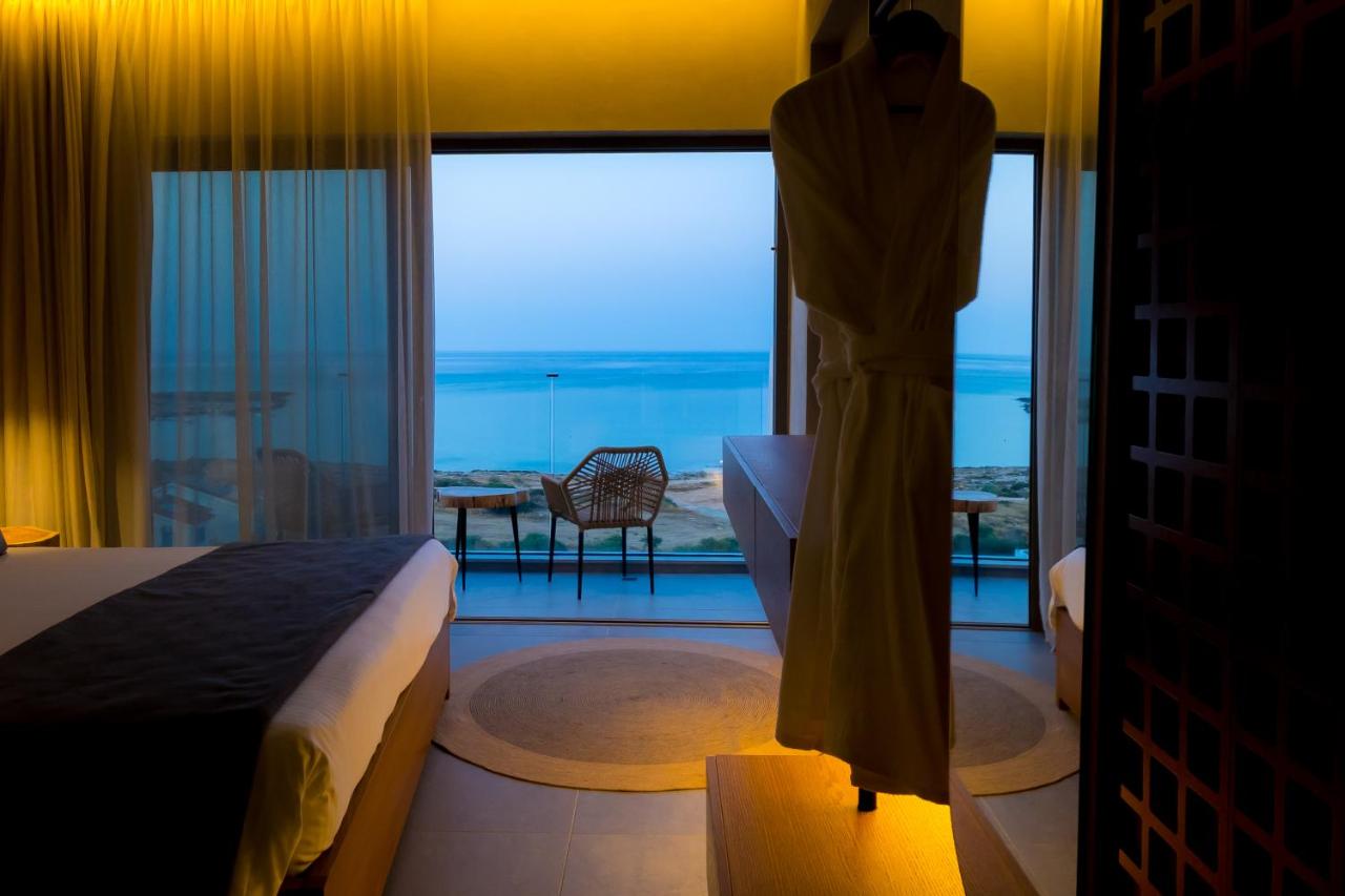 Cavo Zoe Seaside Hotel photo