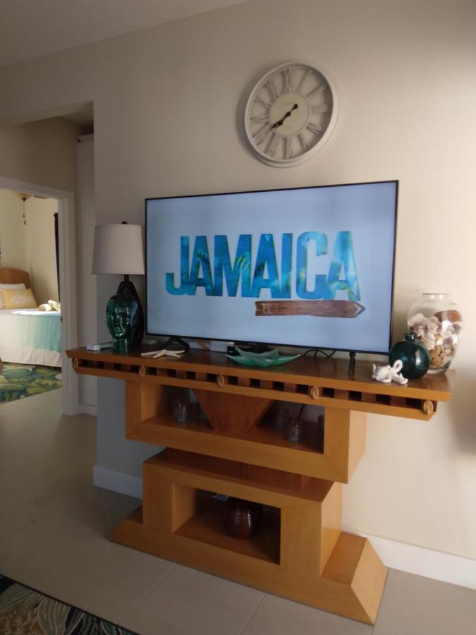 Playa Paraiso JAMAICA Bed & Breakfast - 2