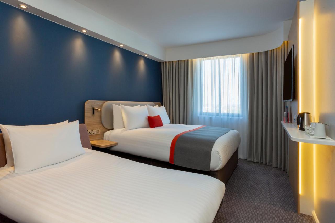 Standard Double Room with Single Sofa Bed and Free Hot Breakfast