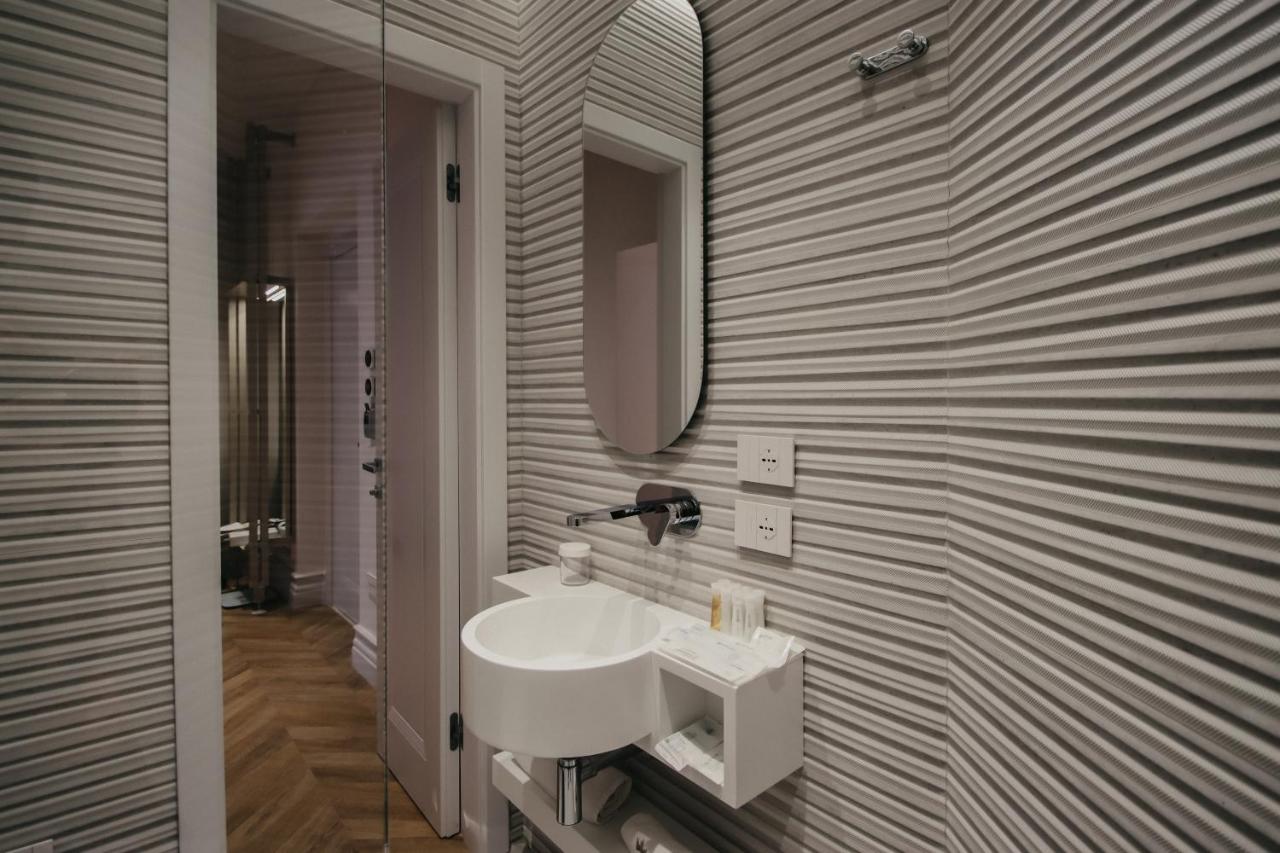 The Crown Boutique Hotel & SPA photo