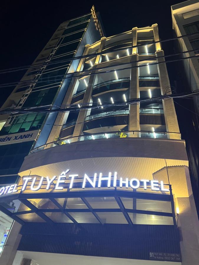 Image: Tuyết Nhi