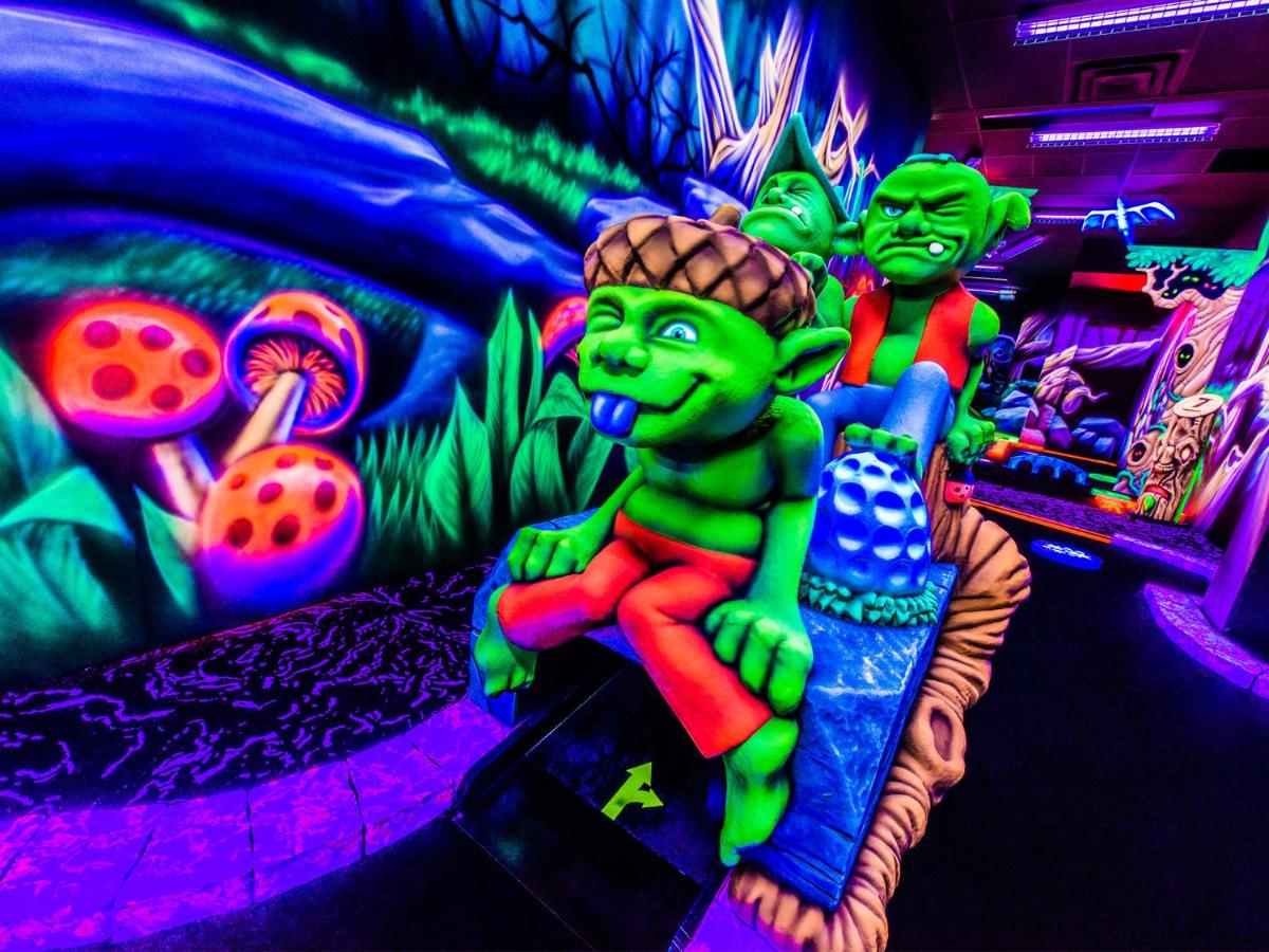 West Edmonton Mall Inn Edmonton Updated 21 Prices West Edmonton Mall Inn Edmonton Updated 21 Prices