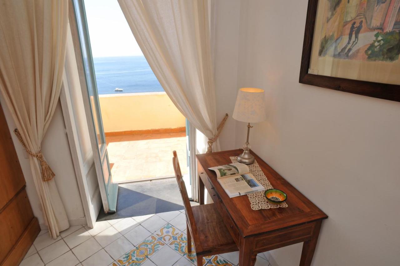 Hotel La Casa sul Mare photo