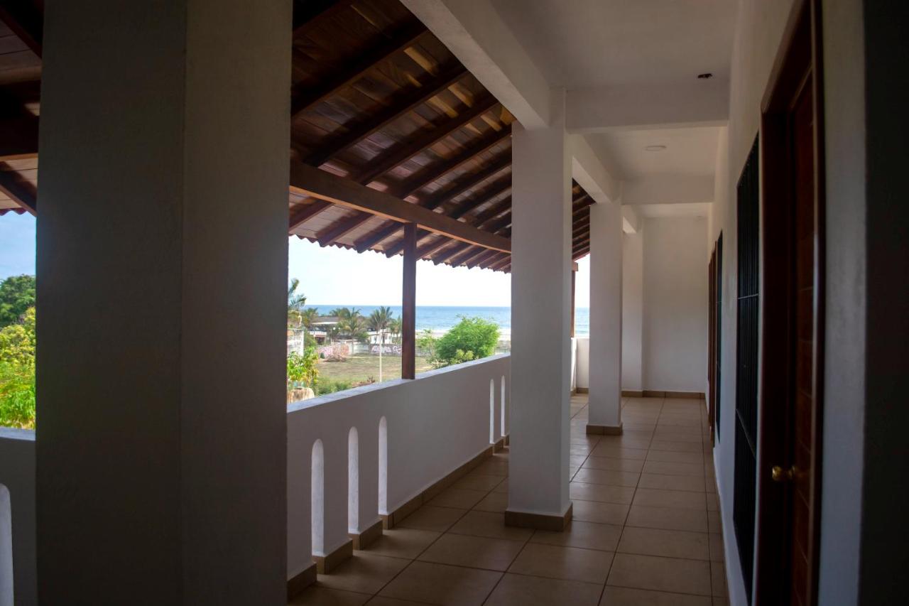 Beach: Hotel VidaMar