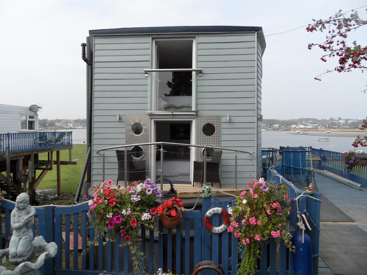 Houseboat Harbourside View Deals & Reviews, Bembridge