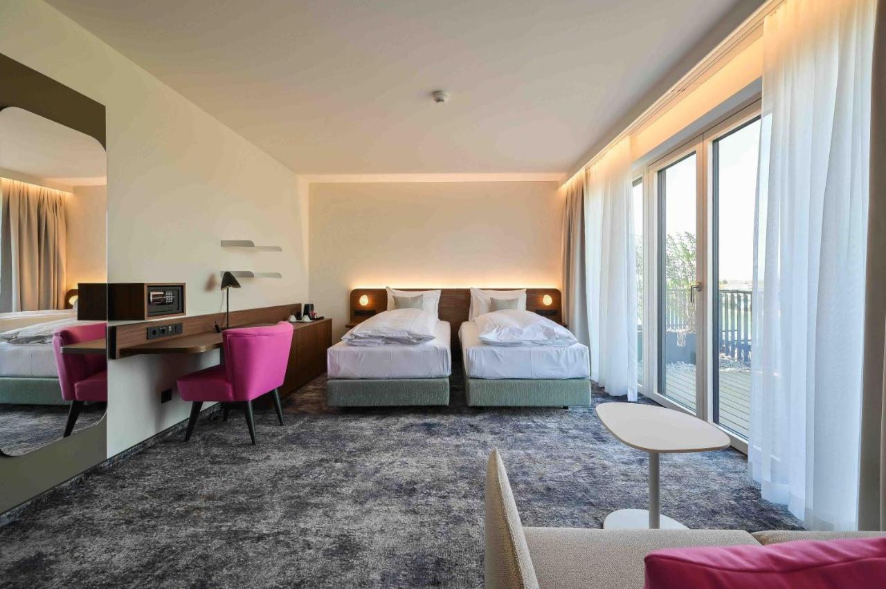 Hotel Le Parc photo