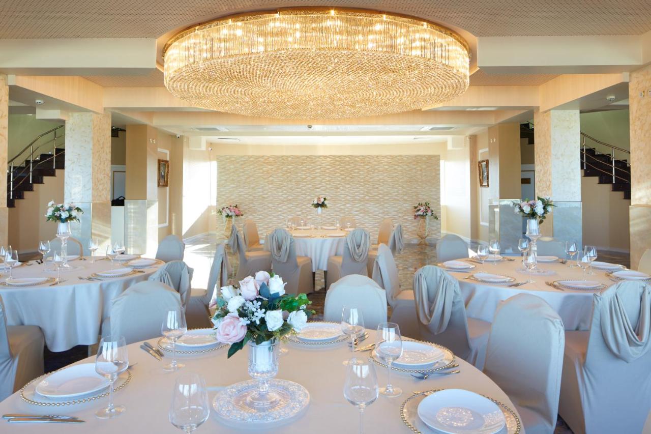 Planeta Hotel & Aquapark - Ultra All Inclusive photo