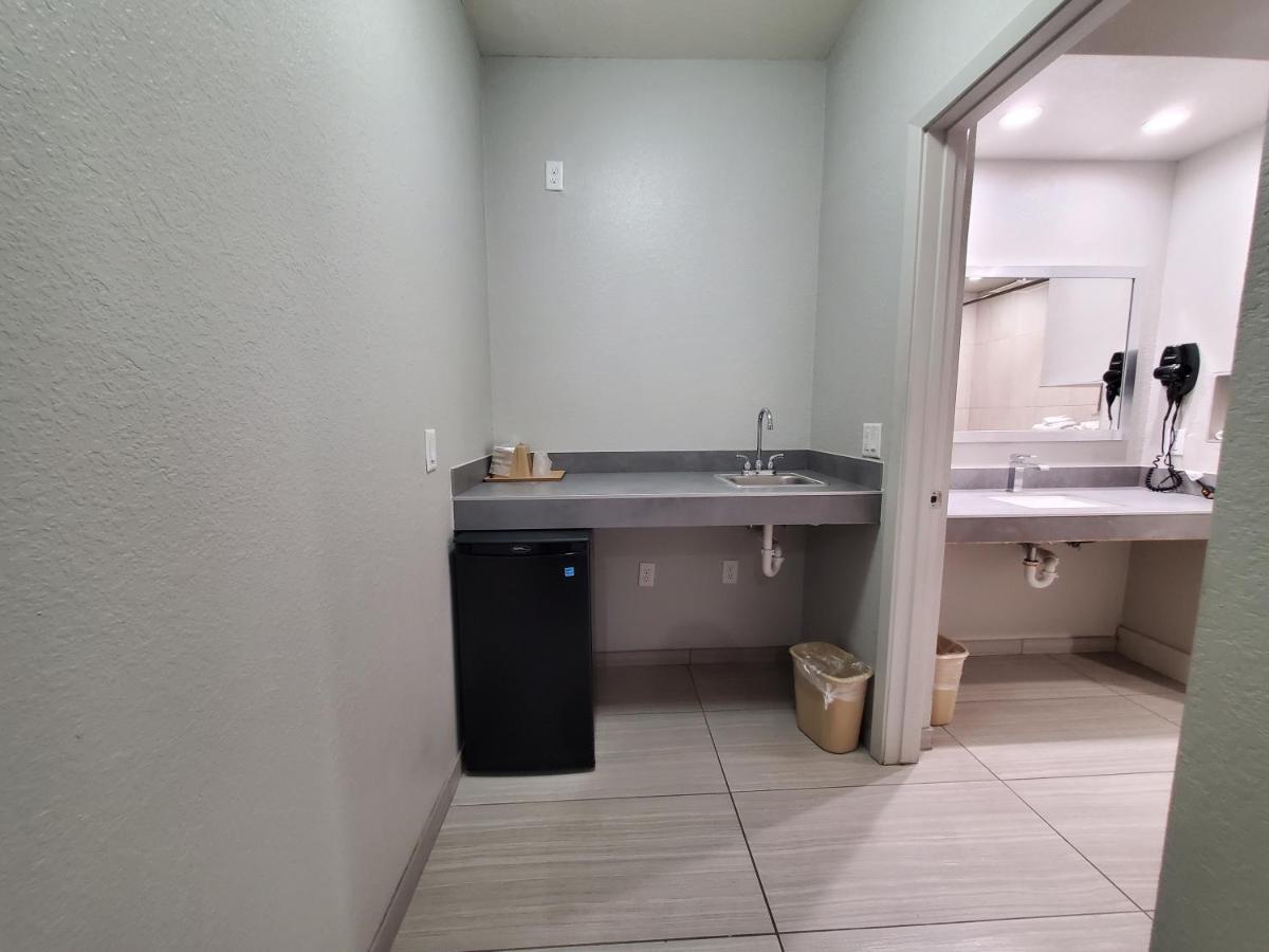 Crystal Inn — photo 16