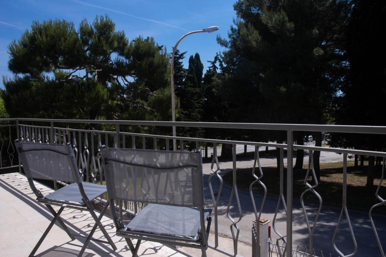 S168 - Sirolo, ampio trilocale comodo ai servizi photo