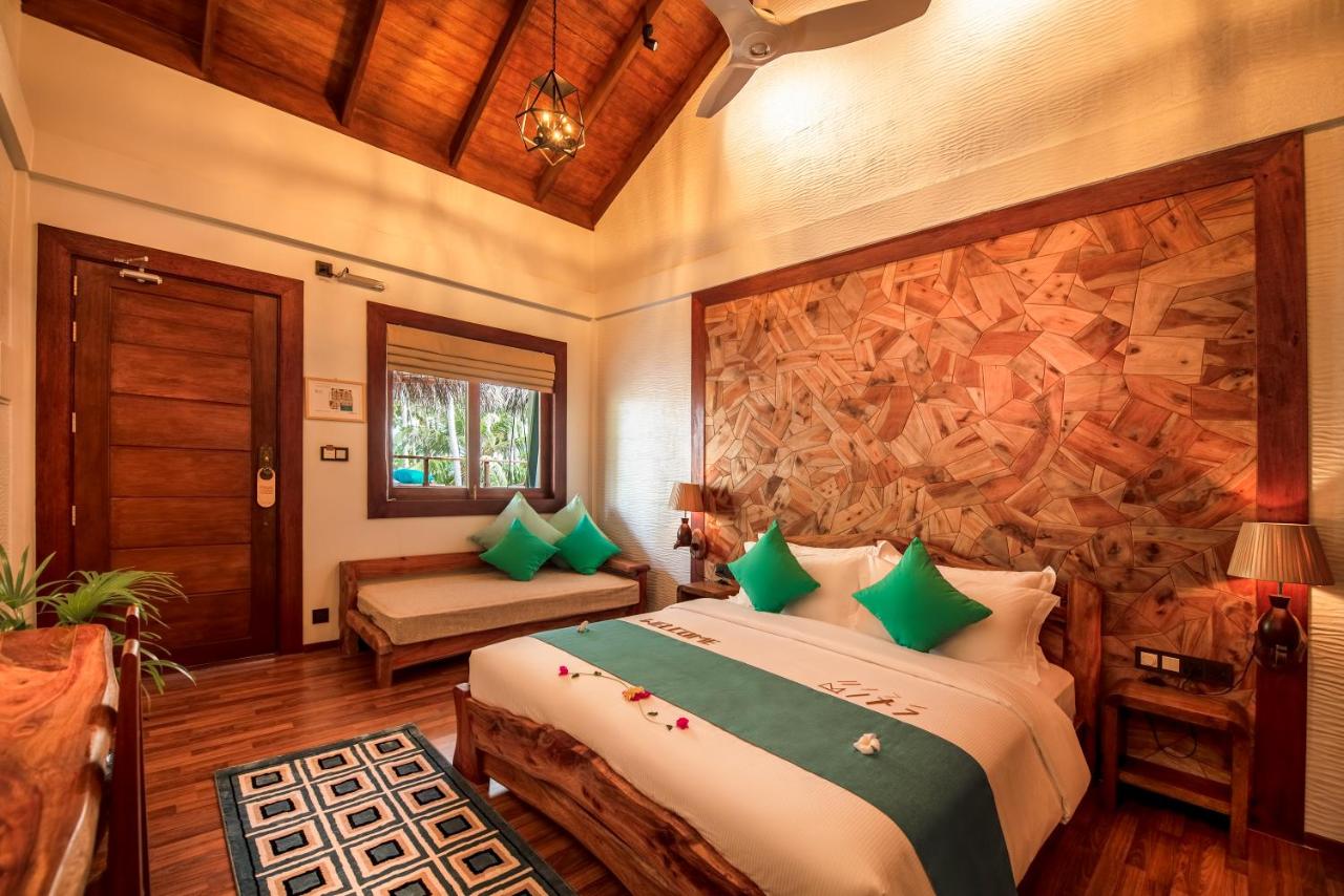 Island Luxury Boutique Hotel - Fulhadhoo - 2