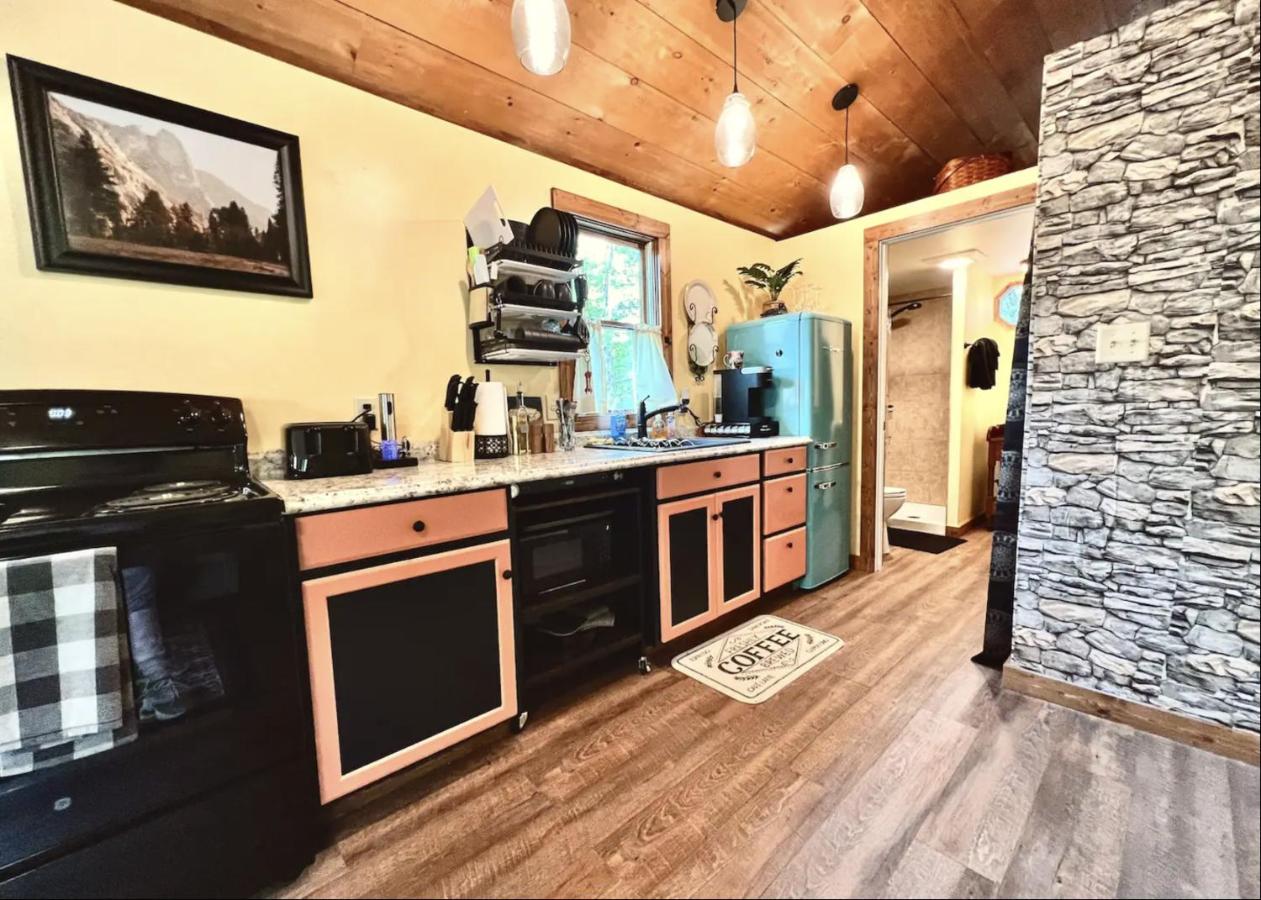 Shenandoah Stars cabin — photo 10