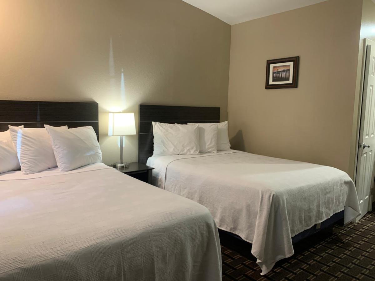 Black Jack Inn — photo 9