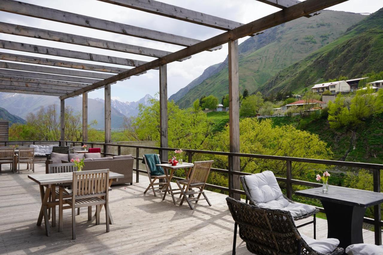 Stancia Kazbegi Hotel