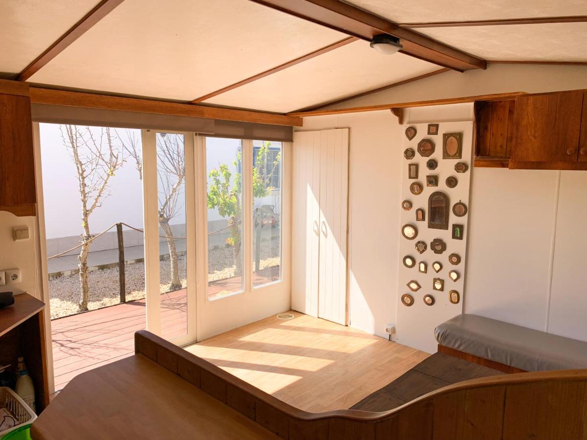 Windy's Guest House - 4