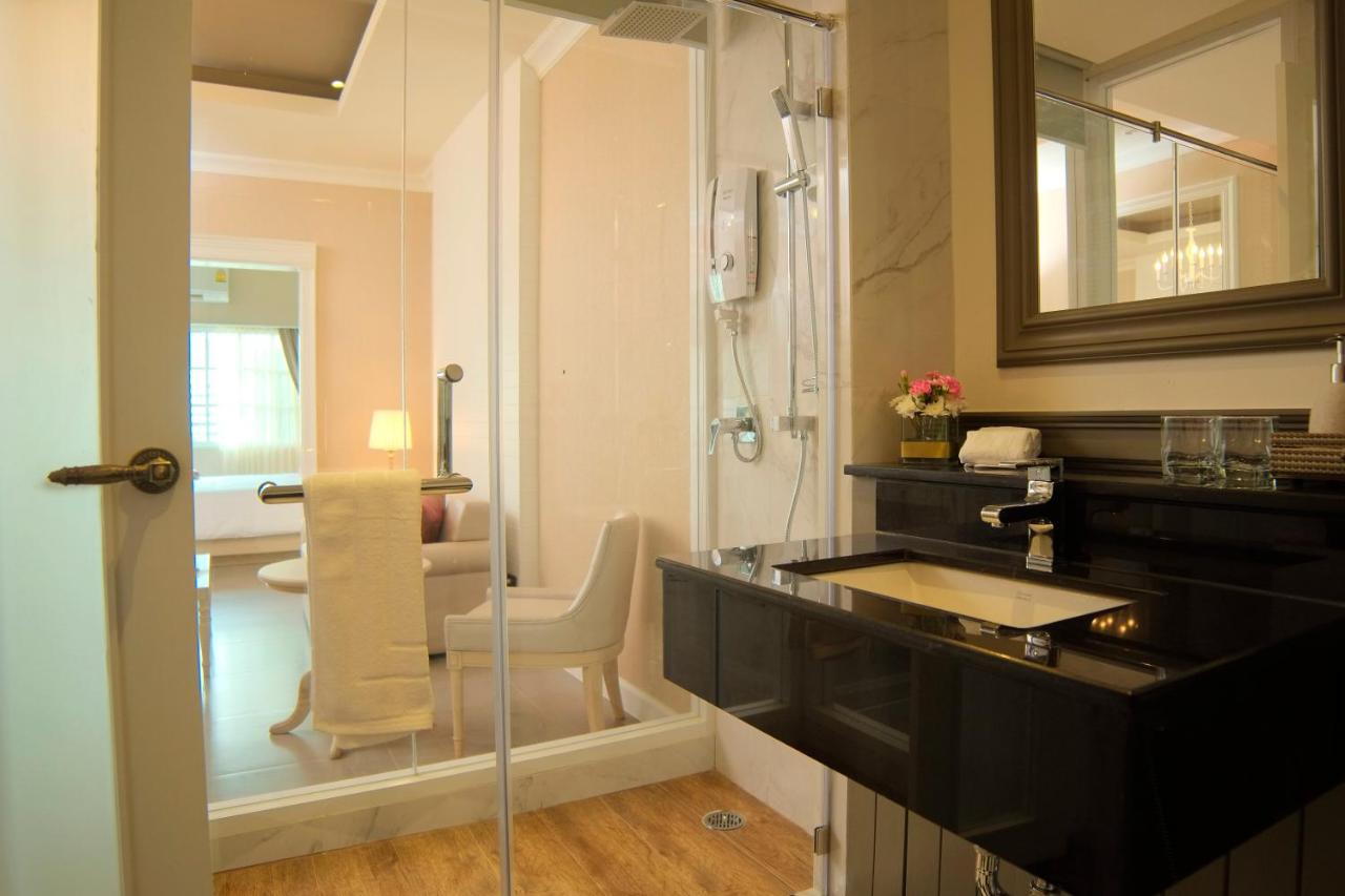 The Raya Surawong Bangkok - 3