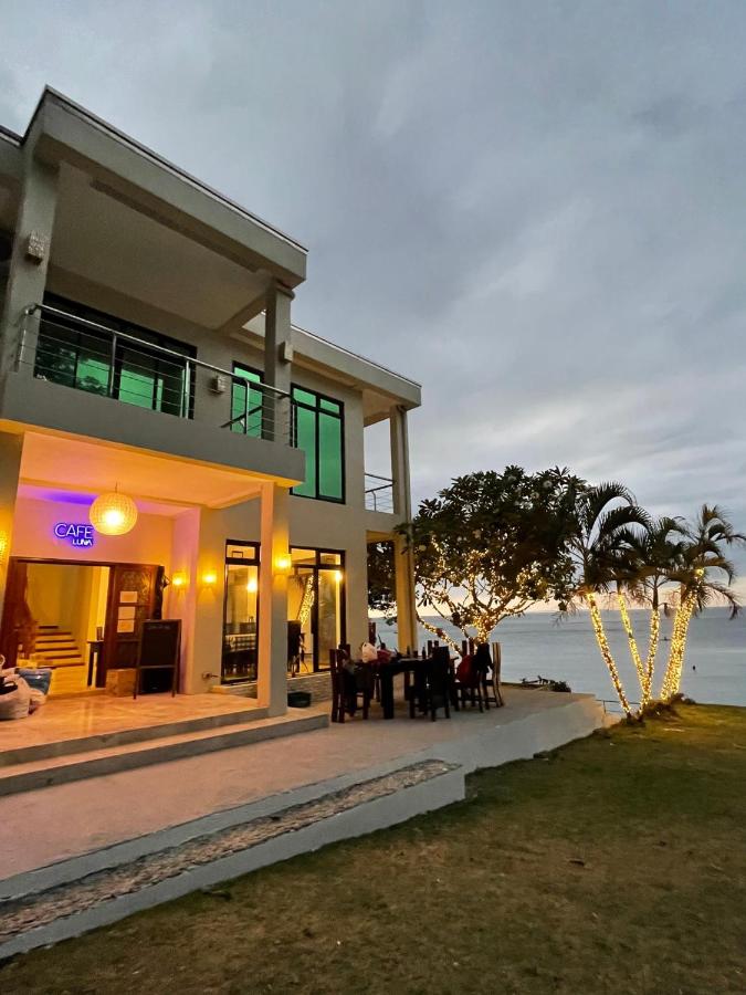 Image: Acua Luna Resort & Dive Center