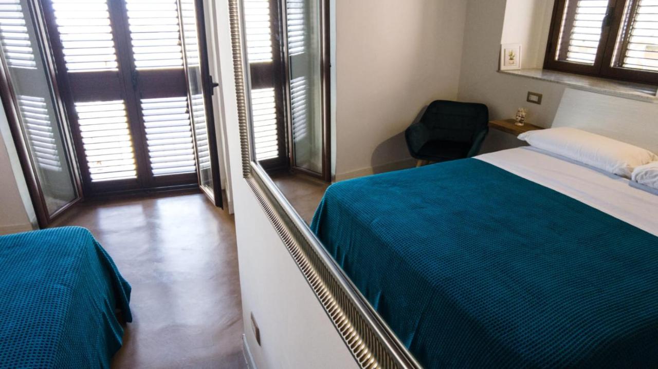 111 apartments & rooms photo
