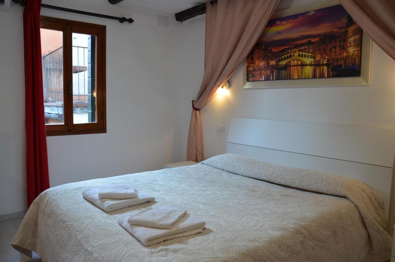 Casa di Sam, Venice - 2