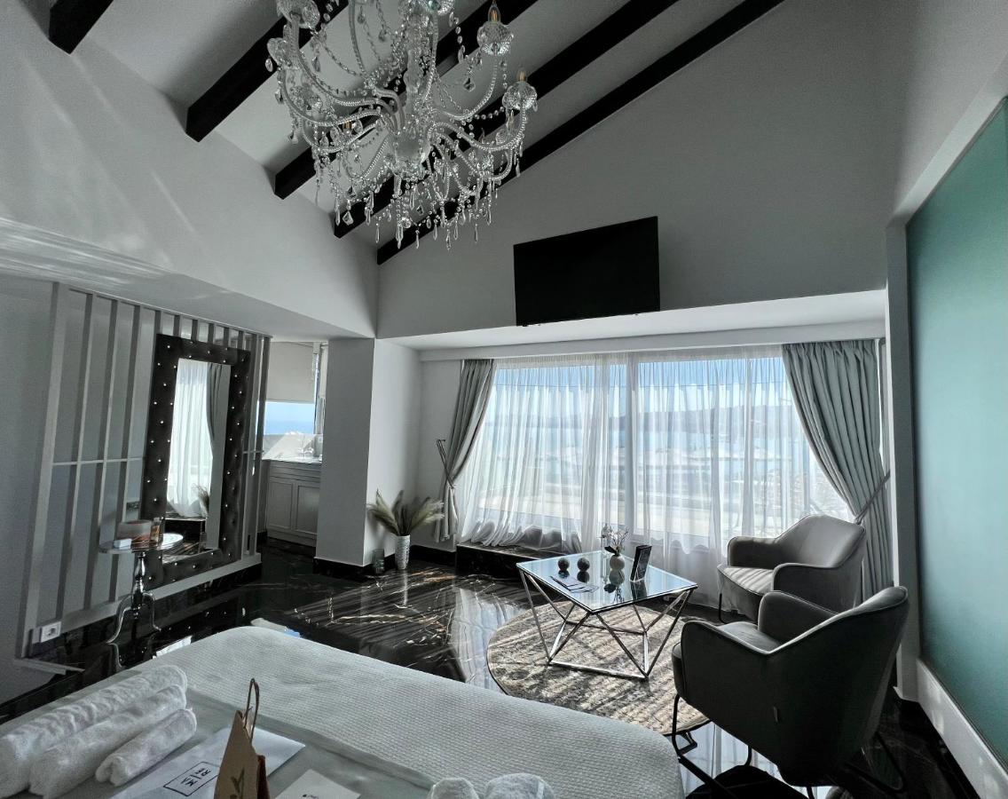 Image: Mare Suites 1